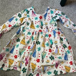 Hanna Andersson White Dress with Multicolor Princess Print